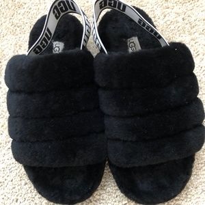 Ugg Fluff Yea slides